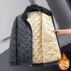 Abrigo de Invierno para Hombre con Felpa Gruesa de Cordero Holgado Talla Grande Cuello Alto Chaqueta Cómoda y Cálida Ropa para Hombre