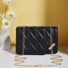 Bolso de Mujer en Relieve Newbag Bolso de Hombro Simple y Moderno Bolso Cuadrado Pequeño de Comercio Exterior Estilo Coreano Bolso con Cadena