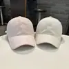 Boné de beisebol liso de camurça versátil para outono e inverno feminino, boné casual de saída estilo coreano liso para jovens com aba curva para homens
