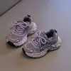 Zapatos Deportivos para Niñas 2026 Modelo Nuevo Primavera y Otoño Zapatos Tipo Papá para Niños Malla Transpirable Suela Suave Casual Zapatos de Correr para Niñas Modernos