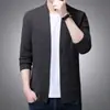Moda Masculina Outono e Primavera 2023 Waffle Moda Masculina Casual de Negócios Simples e Generoso Cardigã Jovens