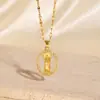 Colar Pingente Retrato Oval de Zircônia Cobre Europeu Banhado a Ouro Real Estilo Europeu e Americano Joias de Luxo Leve Nicho Atacado