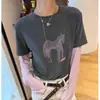 Camiseta Feminina Manga Longa Escovada Gola Redonda, Nova Moda Coreana Primavera 2026, Design Falso de Duas Peças, Top Estiloso e Versátil