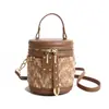 Bolsa Saco Elegante e Simples para Mulheres 2025 Nova Bolsa Transversal Estilosa Versátil Tendência Bolsa de Mão Trançada Bolsa Saco