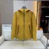 Chaqueta casual deportiva cortavientos impermeable transpirable con capucha y forro polar softshell para exteriores de otoño e invierno 13467