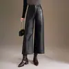 Pantalones de Cuero Anchos de Nueve Puntos para Mujer 2026 Otoño Nuevo Estilo Caída Sueltos Versátiles Casuales Moda Pantalones Rectos