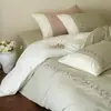 Elegante conjunto de cama de quatro peças estilo francês para outono e inverno, 50 contagens, dupla camada de algodão, textura aveludada escovada, bordado, pijama 100% algodão