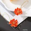 Pendientes de Flor Estilo Europeo y Americano para Mujer, Pendientes Largos de Pétalos, Pendientes de Estilo Festivo Modernos y Versátiles, Accesorios Populares Transfronterizos