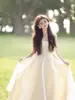 Vestido sin mangas de cuello cuadrado con dobladillo grande para mujer, nuevo estilo de verano para chicas jóvenes, entallado en la cintura, adelgazante, elegante, suave y rejuvenecedor, adecuado para el uso diario