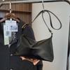 Bolso de Gran Capacidad con Textura de Alta Calidad para Mujer 2024 Nuevo Otoño e Invierno Nicho Bolso de Mano de Lujo Ligero Bolso Tote Cruzado Relajado