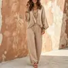 Conjunto de Top Holgado Estilo Retro con Mangas Murciélago Estampadas y Pantalones con Puño, Moda Femenina Transfronteriza Europea y Americana Otoño/Invierno 2026