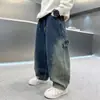 Jeans para Meninos Primavera e Outono 2025 Novo Estilo para Crianças Mais Velhas, Calças Casuais Soltas para Meninos, Moda Outono