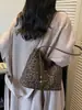 Bolsa Tote Feminina Elegante de Grande Capacidade Outono Nova Moda Tendência Bolsa de Ombro Único Sob o Braço Estampa de Leopardo Elegante Bolsa Saco