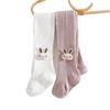 2024 nova primavera e outono infantil meia-calça de bebê design bumbum grande leggings antiderrapantes roupa exterior coelhinho vesgo fofo