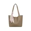 Bolsa de Mano 2026 Nueva Bolsa de Otoño e Invierno para Mujer de Alta Gama Piel Genuina Gran Capacidad para Viajar al Trabajo Hombro Axila Equipaje