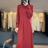 Novo Vestido de Meia-Calça 100% Lã com Gola Meia-Alta Bordado em Lã Folha de Bambu Vestido Longo Solto Acima do Joelho Feminino