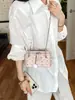 Moda transfronteriza estilo coreano Bolso caja inspirado en Chanel, bolso de hombro con cadena acolchada, bolso pequeño cuadrado de verano con diamantes de imitación, bolso cruzado para mujer
