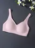 Talla europea y americana talla grande sujetador mujer copa fina sin aros sin costuras liso senos grandes se ven más pequeños push-up anti-caída fuente transfronteriza