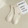 Meias Femininas com Borda Franzida, Meias Curtas Brancas de Algodão Antiodor para o Verão, Meias de Cano Curto Antipelúcia para Primavera e Outono