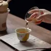 Taza de Té Pintada a Mano Rinyu Gui Song Jardín de Peras Ganso Blanco Pequeñas Notas Asa Taza del Propietario Lujo Ligero Taza de Cata de Té de Gama Alta Beber Té Taza Individual