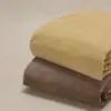 Otoño e Invierno Color Puro Terciopelo de Leche Cama Sábanas de Cama Pieza Única Forro Polar Cálido Terciopelo Coral Colcha Simple Doble Juego de Tres Piezas Dormitorio