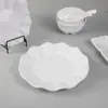 Prato de Jantar Melamina Branca Borda Ondulada Formato de Pétala Prato Criativo Simples para Servir Sobremesas Conjunto para Hotel Restaurante Atacado