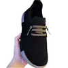 Nuevos zapatos casuales de cuero suave para hombre de otoño, mocasines versátiles y transpirables con suelas suaves, cómodos zapatos sin cordones