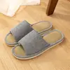 Chinelos Masculinos e Femininos com Solado Plano para Primavera e Outono, Chinelos de PVC Silenciosos para Casa para Todas as Estações, Novos Modelos para Inverno e Verão