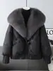 Jaqueta acolchoada de algodão casual de alta qualidade para mulheres, novo estilo inverno 2026, moderna e quente, com um design de gola grande de pele, exalando elegância