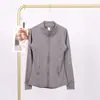Jaqueta LULU DF com gola alta e logo, em estoque para entrega imediata, justa ao corpo, respirável, elástica, com zíper dourado, para fitness e esportes