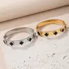 Pulsera de Flores Nueva Moda Europea y Americana para Mujer de Gama Alta Titanio Acero Madreperla Tridimensional Trébol de Cuatro Hojas Pulsera
