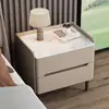 Mesita de noche de madera maciza para uso doméstico, dormitorio de lujo ligero, mesita de noche moderna simple de alta gama, modelo nuevo con cuero y panel de roca, almacenamiento pequeño