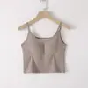 Camiseta sin mangas de canalé fino para primavera y verano, nuevo estilo, con copas de sujetador incorporadas, hermoso diseño en la espalda, para dropshipping