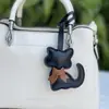 Nova Chaveiro Acessórios Pingente Laço de Couro Gatinho Joia para Retrovisor Boneca Gatinho Desenho Animado Pingente