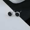 Brincos masculinos, brincos de nicho de ágata preta com senso de design masculino, brincos femininos bonitos para homens