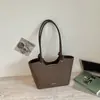 Bolsa 2026 Gran Capacidad Estilo Cubo Nueva Moda Femenina Bolsa de Viaje Tote Retro Casual Bolso de Hombro