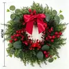 Exclusivo da Amazon, a guirlanda de Natal mais vendida da TEMU é uma planta verde artificial simulada com agulhas de pinheiro e decorações penduradas