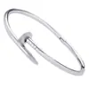 Pulsera Kajia de Acero de Titanio Hebilla Nueva Europea y Americana Joyería de Clavo Venta Caliente en Indonesia Sudeste Asiático Pulsera de Acero Inoxidable con Diamantes