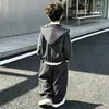Conjunto de Otoño para Niños 2026 Estilo Nuevo, Fresco y Elegante, Ropa tipo Capa para Primavera y Otoño para Niños Pequeños, Conjunto de Dos Piezas Versión Coreana para Niños