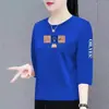 Artículos de excedente de comercio exterior transfronterizo para madres y mujeres de mediana edad, camisetas de manga tres cuartos, tops estampados de corte ajustado