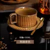 Conjunto Criativo Retro de Xícara e Pires para Café em Cerâmica Queimada em Forno com Toque Luxuoso, Xícara e Colher para Chá da Tarde, Conjunto em Caixa de Presente