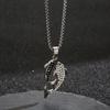 Hip hop celebridad de internet nicho diseño negro y blanco circonita doble delfín micro incrustado colgante joyería estilo coreano al por mayor
