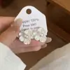 Aretes de Perla para Mujer, Aretes Florales en Capas con Textura de Plata, Lujo Ligero, Gama Alta, Versátiles, Joyería para Orejas de Nicho