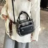 Bolso Pequeño Versátil de Verano Transfronterizo para Mujer 2025 Nuevo Bolso Cuadrado Pequeño de Mano Moda Simple Textura Bolso de Hombro Único Cruzado
