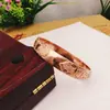 Pulsera grande de estilo abierto de cobre puro, joyería de cobre púrpura, pulsera de cobre rojo, joyería de minorías étnicas, pulsera abierta repujada