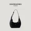 Chegada Nova de Verão Bolsa de Mão Feminina Versátil para o Dia a Dia Bolsa Hobo Coreana Moda Simples Toque de Luxo Bolsa de Ombro Único