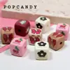 Gran Venta Cuadrado Retro Lazo Flores Pequeñas Cuentas Accesorios DIY Cuentas Sueltas Cadena para Teléfono Móvil Colgante Cadena para Bolso Joyería Otoño e Invierno