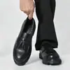 Nuevos Zapatos Casuales de Cuero con Suela Gruesa para Hombres que Aumentan la Altura Estilo Británico Moda Zapatos Bajos con Borlas Talla Grande Mocasines Zapatos para Hombres