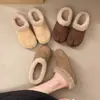 Pantuflas de Algodón con Cuero Mate Esponjoso para Mujer, Suela Gruesa, Punta Cerrada, Nuevo Estilo Otoño, Punta Dividida Sintética, Sin Cordones, Pantuflas de Piel para Exteriores
