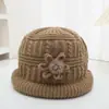 Nuevo gorro grueso y cálido de otoño e invierno para mujeres de mediana edad y mayores, gorro de punto para madres, abuelas y mujeres mayores